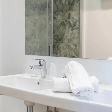 Leal - La Sirena 阿罗萨新镇