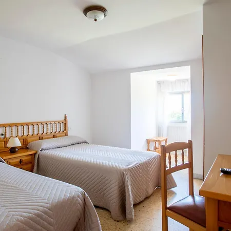 酒店 Leal - La Sirena 阿罗萨新镇