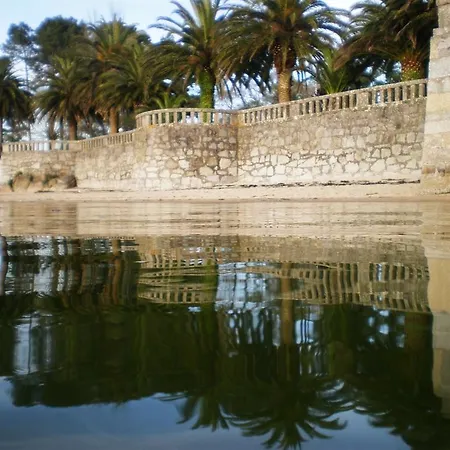Leal - La Sirena فندق فيلانويفا دي أروسا