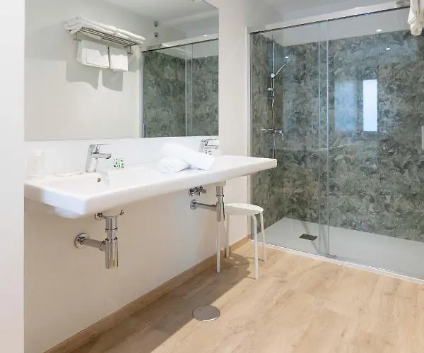 Leal - La Sirena Szálloda *