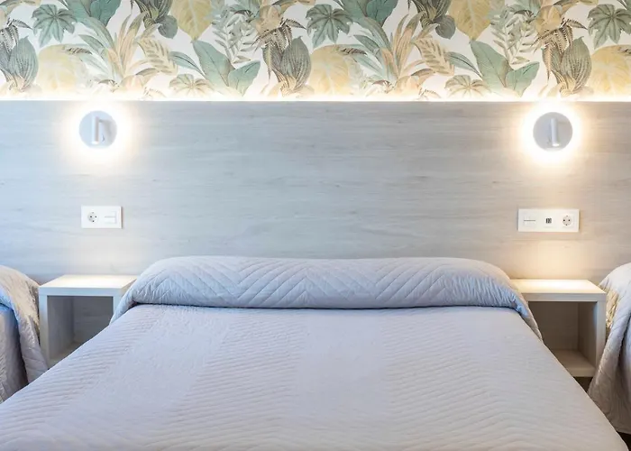 Leal - La Sirena Villanueva de Arosa